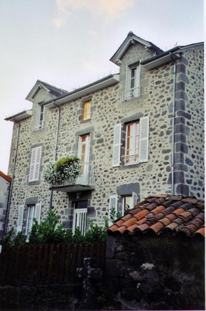  Gîte Rural au coeur du Cantal  Жиу-Де-Маму